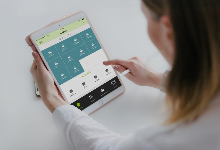 Contrôler sa maison via une tablette