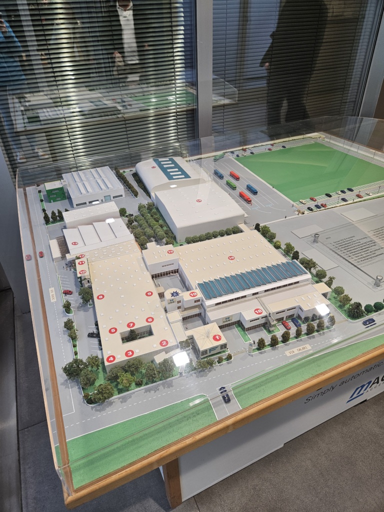 Convention FAAC : Entrepôt FAAC Bologne